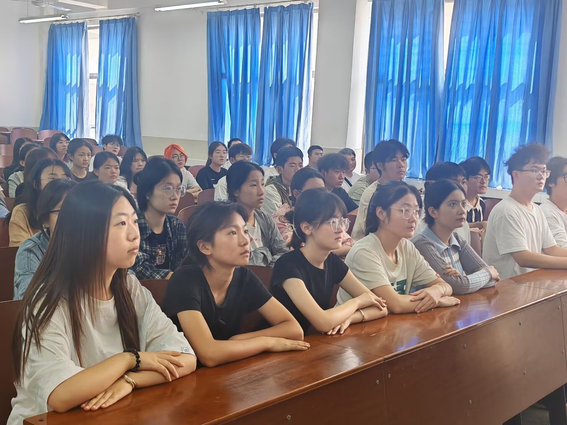 (qing)(gu)}(hu)
